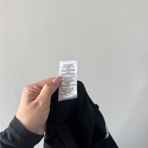 FAVORITE DAUGHTER The Favorite Pants in Black 4 - Picture 9 of 11